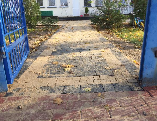 Zrealizowano również remont chodnika na terenie Przedszkola nr 2 w