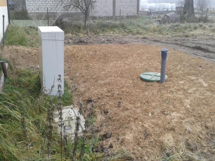 Wieś Lubieszcze: Zakupiono kostkę brukową, którą utwardzono plac przed