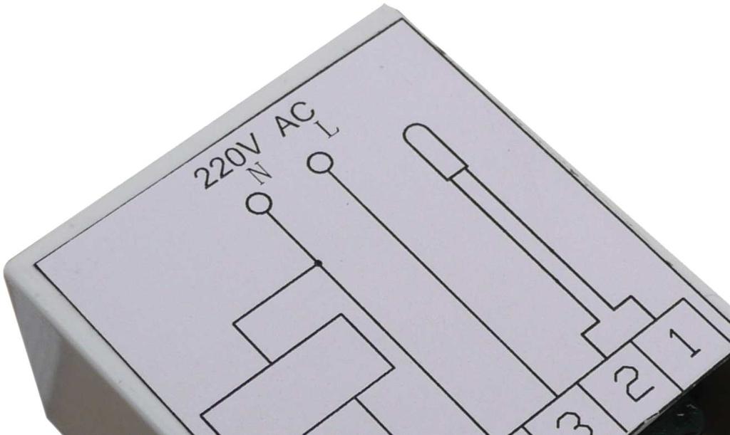 POLSK CZUJNK TEPERATURY ø Termostat jest kompatybilny z czujnikami NTC 10kΏ o charakterystyce: Temperatura [ºC] Oporność [Ώ] -40 346 405-30 181 628-20 99 084-10 56 140 0 32 960 10 20 000 20 12 510 25