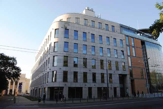 6. RUPES 10 Location...Lublin, 8 Racławickie Av. Year of construction...2012 Building class...a Total office space in m 2...5 000 Available office space in m 2...1 100 (NLA) Investor/ Management.