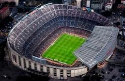 najpiękniejszą ulicę świata, Ratusz i Stare Miasto, Stadion Olimpijski oraz STADION FC BARCELONA CAMP NOU (zwiedzanie stadionu wewnątrz).