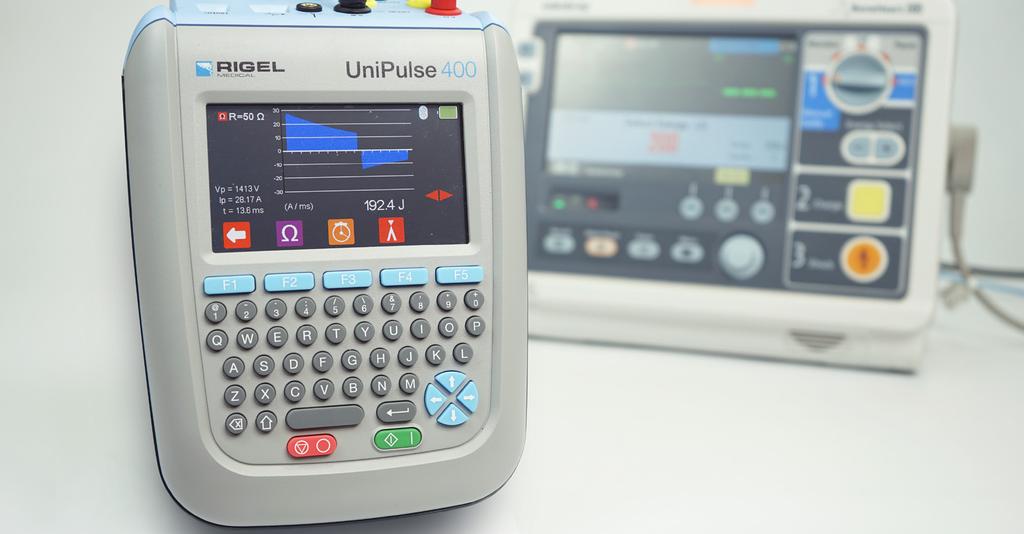 UniPulse 400 Analizator defibrylatorów i stymulatorów. UniPulse 400? > Kompletne rozwiązanie do analizy defibrylatorów włączając funkcję stymulatorów.