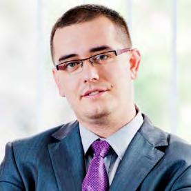 Marcin Kempka Prezes PCG Edukacja W POSZUKIWANIU ŚLADU Nowoczesne technologie, mimo wykorzystania w szkołach, służą raczej do poglądowego przedstawiania informacji ze strony nauczyciela niż