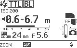 Przykładowe obrazy wyświetlacza LCD Z pojedynczą lampą błyskową Informacje o lampie błyskowej SB-910 Tryb lampy błyskowej Czułość ISO Zakres efektywnej odległości lampy błyskowej Format FX Ikony