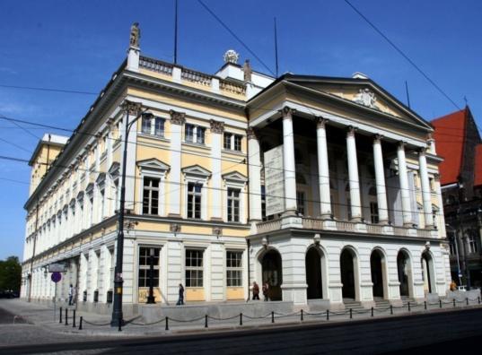 Opera Wrocławska Poprawa warunków prowadzenia działalności kulturalnej poprzez unowocześnienie zaplecza technicznego, w