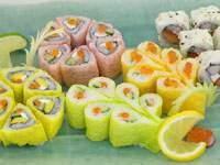 ARKUSZE SOJOWE SOY ARKUSZE : Arkusze sojowe do sushi maki SOY CREPE / Arkusze sojowe różowe 豆シートピンク Kod :