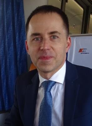 PODZIĘKOWANIE ZA UWAGĘ Bardzo serdecznie dziękuję Państwu za uwagę. Marcin Gromadzki Public Transport Consulting ul.