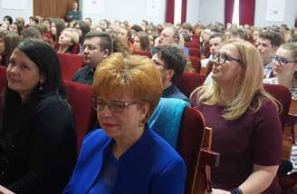 temat dawstwa i przeszczepiania szpiku w Polsce, odpowiadali na pytania uczestników wykładu oraz