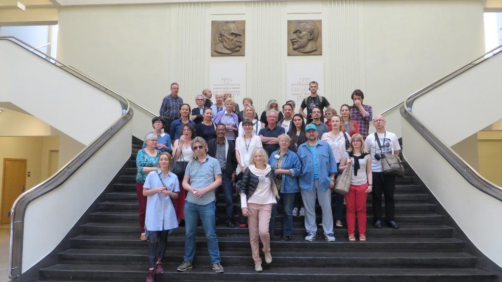 Antoniego Padewskiego i klasztoru franciszkanów i kościół garnizonowy na Oksywiu p.w. Matki Boskiej Częstochowskiej, o których opowiadała prof. dr hab. inż. arch. Maria Jolanta Sołtysik.