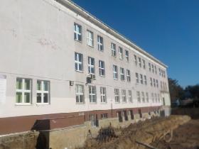 Opis do uproszczonej dokumentacji technicznej budynku VI Liceum Ogólnokształcącego w Gdyni, ul.