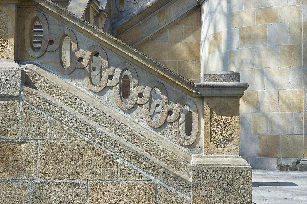 Faktura w architekturze - porowata i