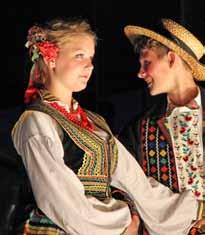 Międzynarodowy Festiwal Folkloru Międzynarodowy Festiwal Folkloru to gratka nie tylko dla miłośników kultury kaszubskiej.