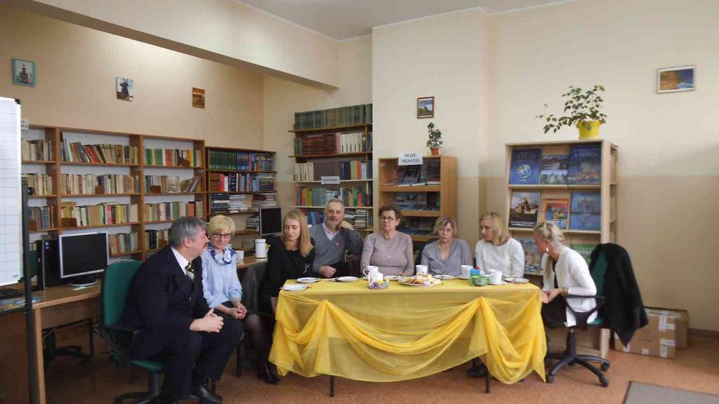 książki z biblioteki.