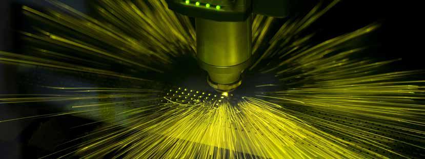 blachy: 3000 x 1500 mm, 4000 x 2000 mm, 6000 x 2000 mm Idealne wejście w świat cięcia laserem światłowodowym.