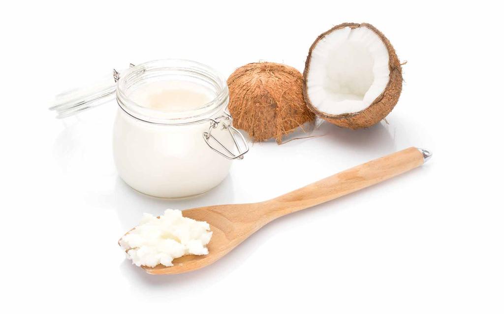 Fakty i mity Cała prawda o oleju kokosowym Moda na olej kokosowy trwa. Z uwagi na wysoką zawartość nasyconych kwasów tłuszczowych warto zachować umiar w jego spożyciu.