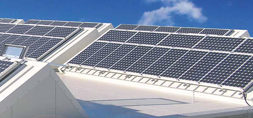 OBIEKT: FIRMA HAWE, FREISING Nowoczesne, energooszczędne bryły budynków Dzięki wyposażeniu w instalacje fotowoltaiczne oraz moduły solarne strona konstrukcji skierowana na południe dostarcza energię.