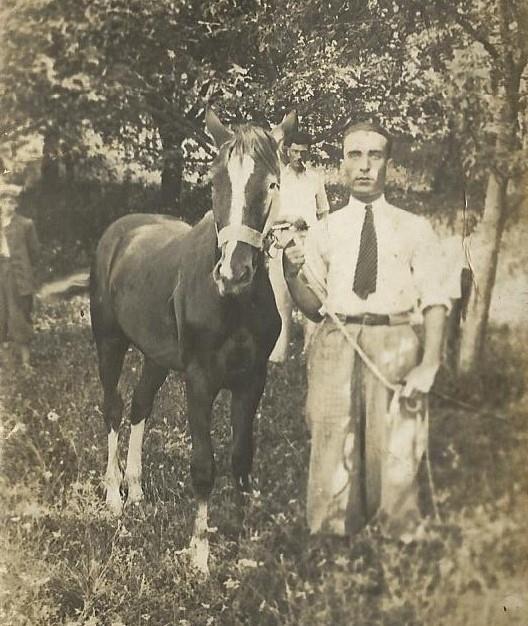 4 Historia Grabowca, zdjęcia z roku: 1940 Zdjęcie 5 Rok 1940. Czechówka (prawdopodobnie).