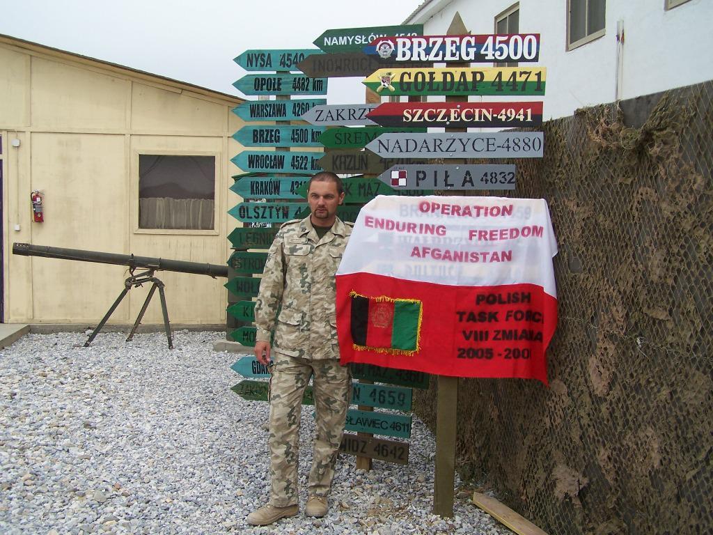 Udział WP w operacji Enduring Freedom zakończył się w 2007 roku. Nie oznaczało to jednak końca obecności Polaków w Islamskiej Republice Afganistanu. 25 kwietnia 2007 r.