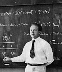 8 Supepozycja stanów Wene Heisenbeg (191-1976) Atom współczesnej fizyki jest epezentowany jedynie popzez ównanie óżniczkowe cząstkowe w abstakcyjnej pzestzeni w wielu wymiaach, z