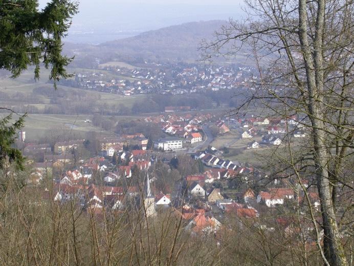 KONTAKT: Schauenburg jest sciscle zwiazany z przyroda i pieknoscia gorskich krajobrazow w Polnocnej Hesji!