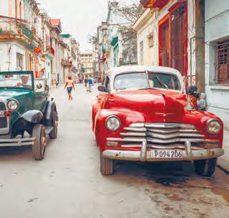 Kuba niegdyś turystyczny cel dla mieszkańców USA oraz ich rozrywkowy raj wraz z obaleniem reżimu Batisty została odseparowana, a opuszczający wyspę Amerykanie pozostawiali swoje majątki, w tym także