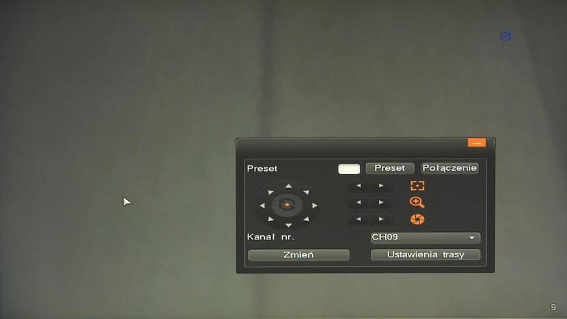 Można również sterować kamerą poprzez przemieszczanie kursora do krawędzi ekranu. Przycisk Zmień przełącza na dodatkowe menu.