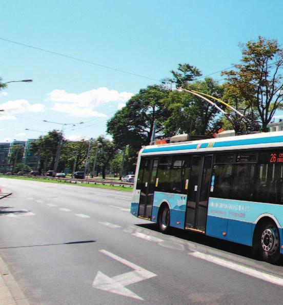 36 regulacji taryfowych przez podmioty posiadające kompetencje decyzyjne w zakresie transportu zbiorowego, powołanie organizatora na poziomie obszaru metropolitalnego rozwiązanie to umożliwia pełną