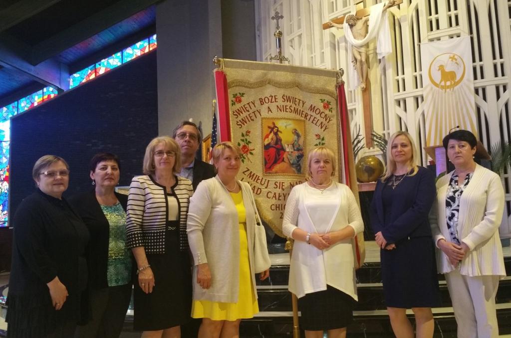 Nabożeństwo ku czci Boga Ojca... przebłagalne za grzechy całego świata Pierwszy Poniedziałek Miesiąca, 4 czerwca, godz. pm w Kaplicy Msza Św. wraz z konferencją prowadzoną przez Ks.