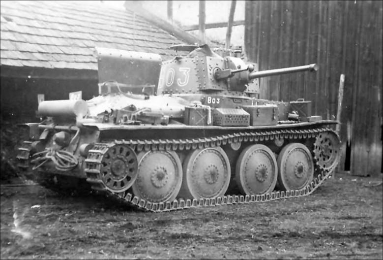 stacjonował 67 Panzer Abteilung) uchwycony