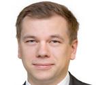 PRELEGENCI PIOTR KAMIŃSKI Konsultant w dziale wynajmu powierzchni biurowych JLL Piotr Kamiński jest związany z rynkiem nieruchomości komercyjnych od 5 lat.