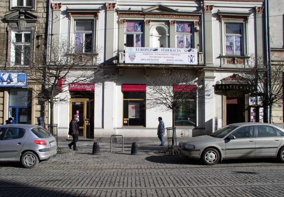 w Krakowie restauracja Ermitage, gdzie w przyjemnym wnętrzu