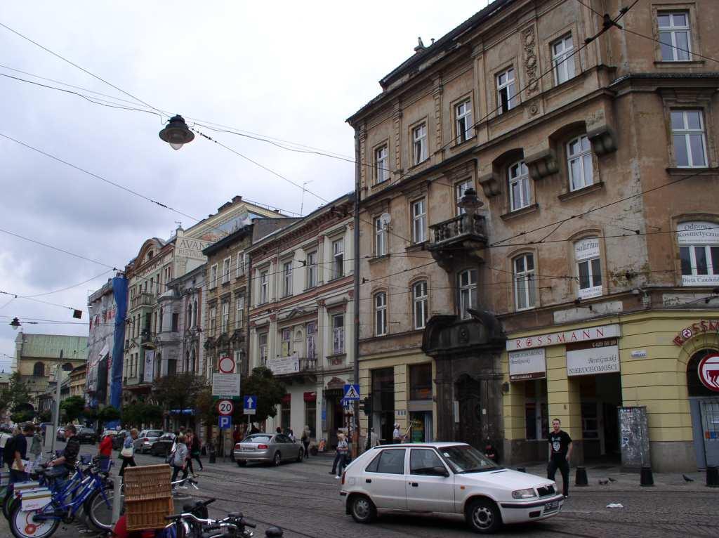 113 Fot. nr 218 (218-219). Początkowy fragment ulicy Karmelickiej o nieparzystych numerach.
