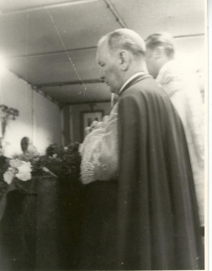 ROK 1970 Wizytację kanoniczną Parafii
