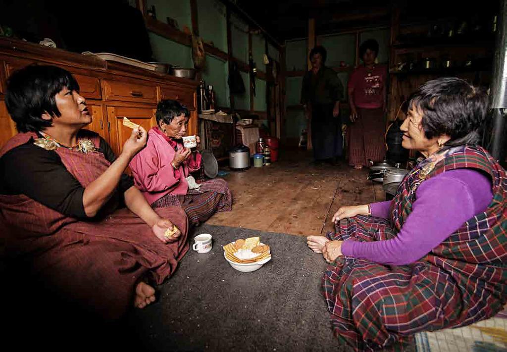 Dzień 8 (14.04): bhumtang - tang - bhumtang (30 km, 50 minut) Dzień z lokalną społecznością. Pojedziemy do wioski, skąd pochodzi nasz przewodnik Karma oraz cała jego rodzina.