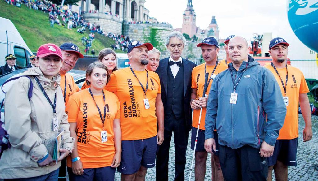 Spotkanie z Andrea Bocelli Spotkanie z Andrea Bocelli. Jedna z tych historii, która nie miała prawa się wydarzyć.