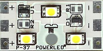 POWERLED L3 to moduł w kształcie prostokąta o wymiarach 30 x 5 x 4 mm, na którym zainstalowano 3 diody LED o wysokiej wydajności (skuteczności) świetlnej.
