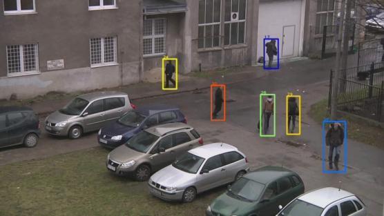 obrazie monitoring środowiska wykorzystujemy duży klaster