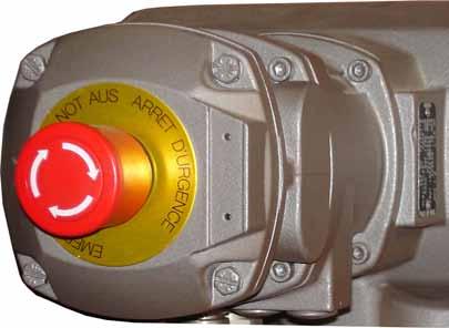 AC 01.2 Funkcje zabezpieczające Właściwości W sytuacji awaryjnej można wyłączyć zasilanie elektryczne sterowania silnika (styczniki lub tyrystory) za pomocą przycisku STOP awaryjny. Ewent.