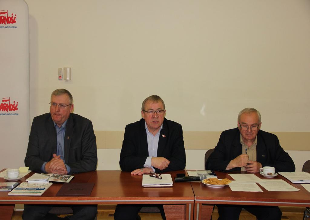 Posiedzenie Zarządu Regionu W dniu 10 maja 2017 r. odbyło się posiedzenie Zarządu Regionu Środkowo Wschodniego NSZZ Solidarność.