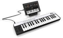 DATA, Octave Up/Down, w zestawie kabel USB, oprogramowanie [SampleTank 3 SE, Grid, Elektronika] irig Keys 37 irig Keys 37 PRO Mini klawiatura sterująca 3 oktawy, współpracująca z Mac/ PC, koła