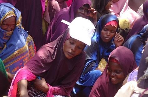 Somalia 2015. Fot. PAH Do szerzenia informacji o pozytywnym wpływie zachowania odpowiedniej higieny angażowane są osoby, którym pomagamy.