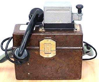 1 Polowy aparat telefoniczny TAI-43MR 2 Polowy aparat telefoniczny TAP-67 3 Polowy aparat telefoniczny TA-57 Aparat polowy TAI-43 był aparatem polowym pracującym tyko w systemie MB.