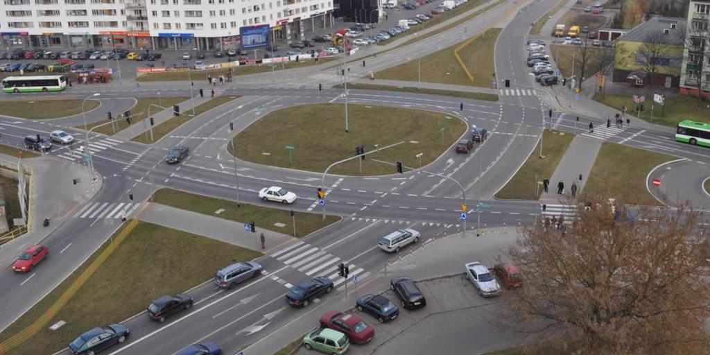 pojazdów relacji SL (250 800 P/h); styczny do wyspy przebieg jednokierunkowych jezdni (!