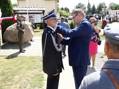 popiersia marszałka Józefa