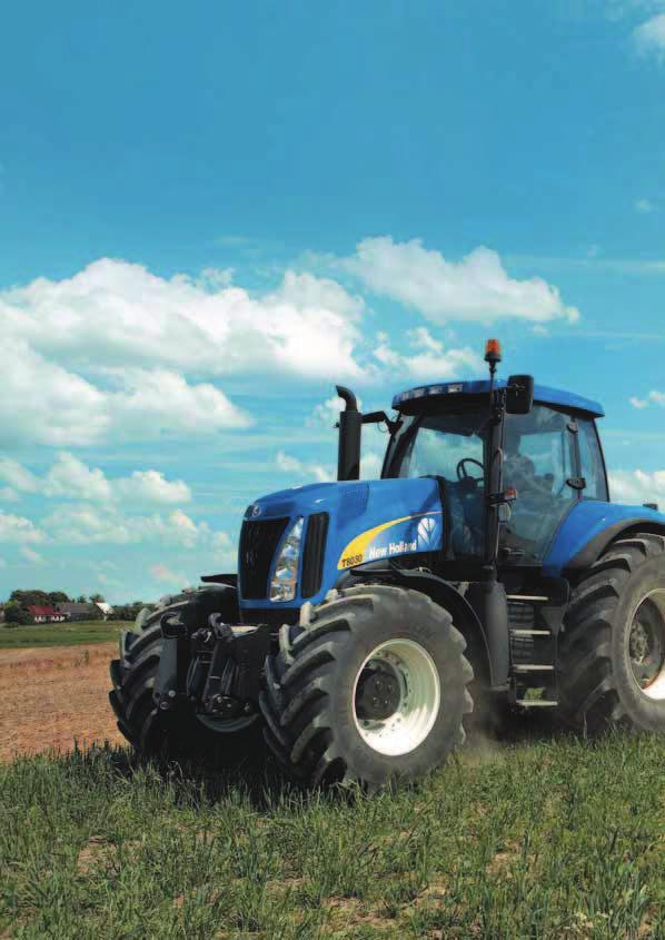 2 3 SERIA T8OOO STYLISTYKA, OSIÑGI I INNOWACYJNOÂå, JAKICH NALE Y OCZEKIWAå OD FIRMY NEW HOLLAND Seria T8000 obejmuje cztery modele z silnikami zgodnymi z normà emisji spalin Tier III, o mocy