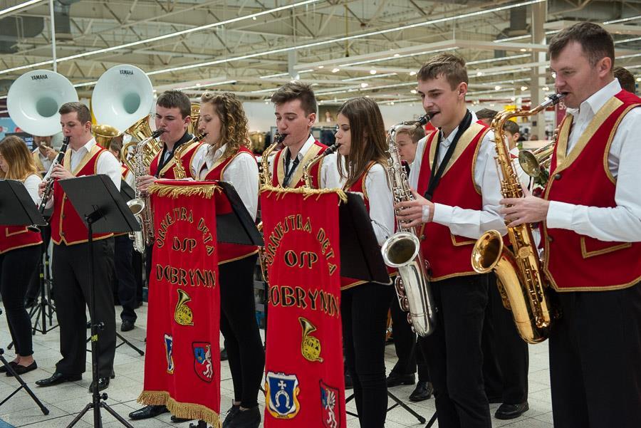 JAK SIĘ PROMOWAĆ NA TERENIE SKLEPU TESCO? Kilka porad i podpowiedzi na temat dobrego promowania projektów znajdziesz tu.