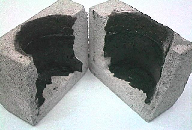 5 h thickness, damaged during removal from the die after compacting Do infiltracji wirników zastosowano miedź.