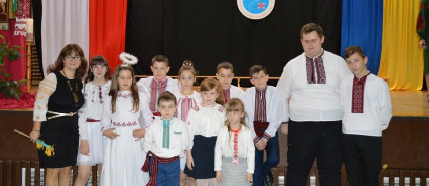 Kiszenia-Hnatiuk, N.Ortyńska Przegląd Małych Form Teatralnych 3 listopada 2017 r. uczniowie szkół w Toprzynach i w Kandytach uczęszczający na zajęcia z jęz.