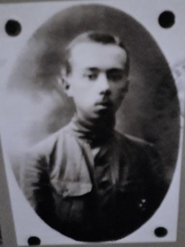 Kolejni dyrektorzy to dr Tadeusz Szamota chirurg ginekolog w latach 1932-1937 dr Tadeusz Strawiński - w latach 1937-1939 zginął w Katyniu.