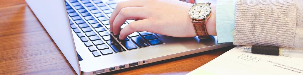 INNE CIEKAWE PRZYPADKI PODSUMOWANIE I WNIOSKI Na uwagę zasługuje jeden z emitentów notowanych na GPW, który w 2017 r. w pełni skorzystał z różnych możliwości związanych z wypłatą dywidendy.